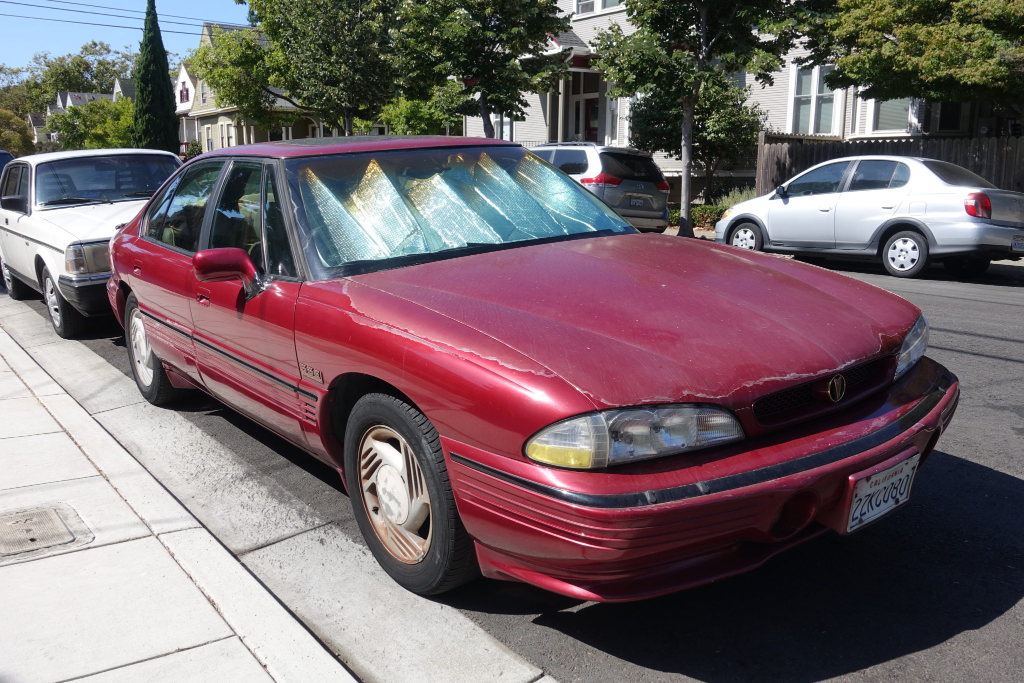 1992 Pontiac Bonneville SSEi – Roadside Rambler